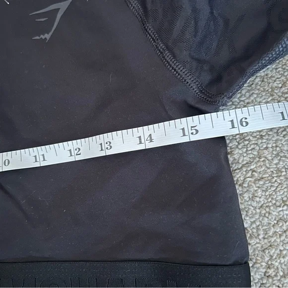 Gymshark Vision cropped athletic top XL - Picture 10 of 11